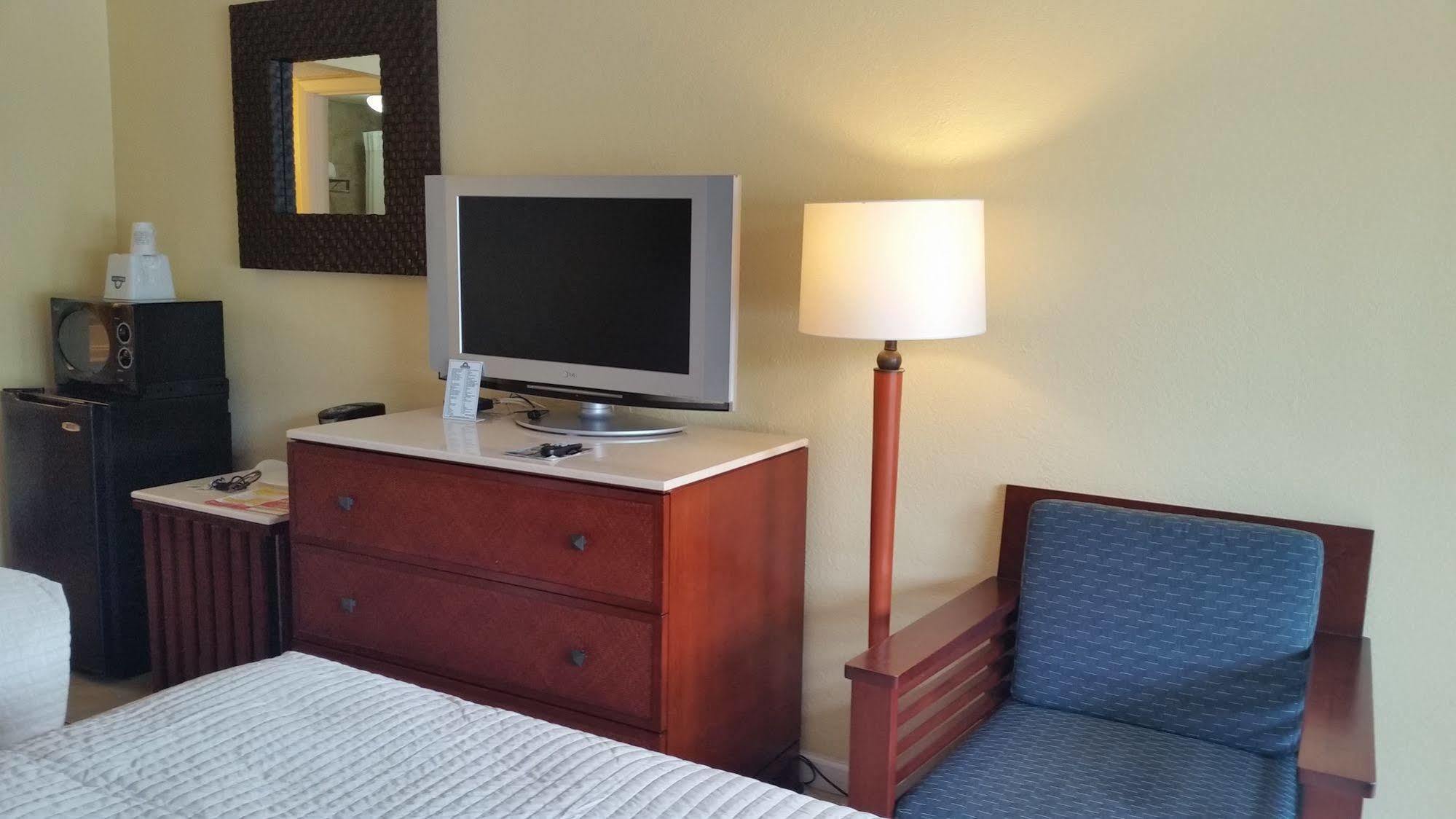 Days Inn By Wyndham Cocoa Cruiseport West At I-95/524 Dış mekan fotoğraf