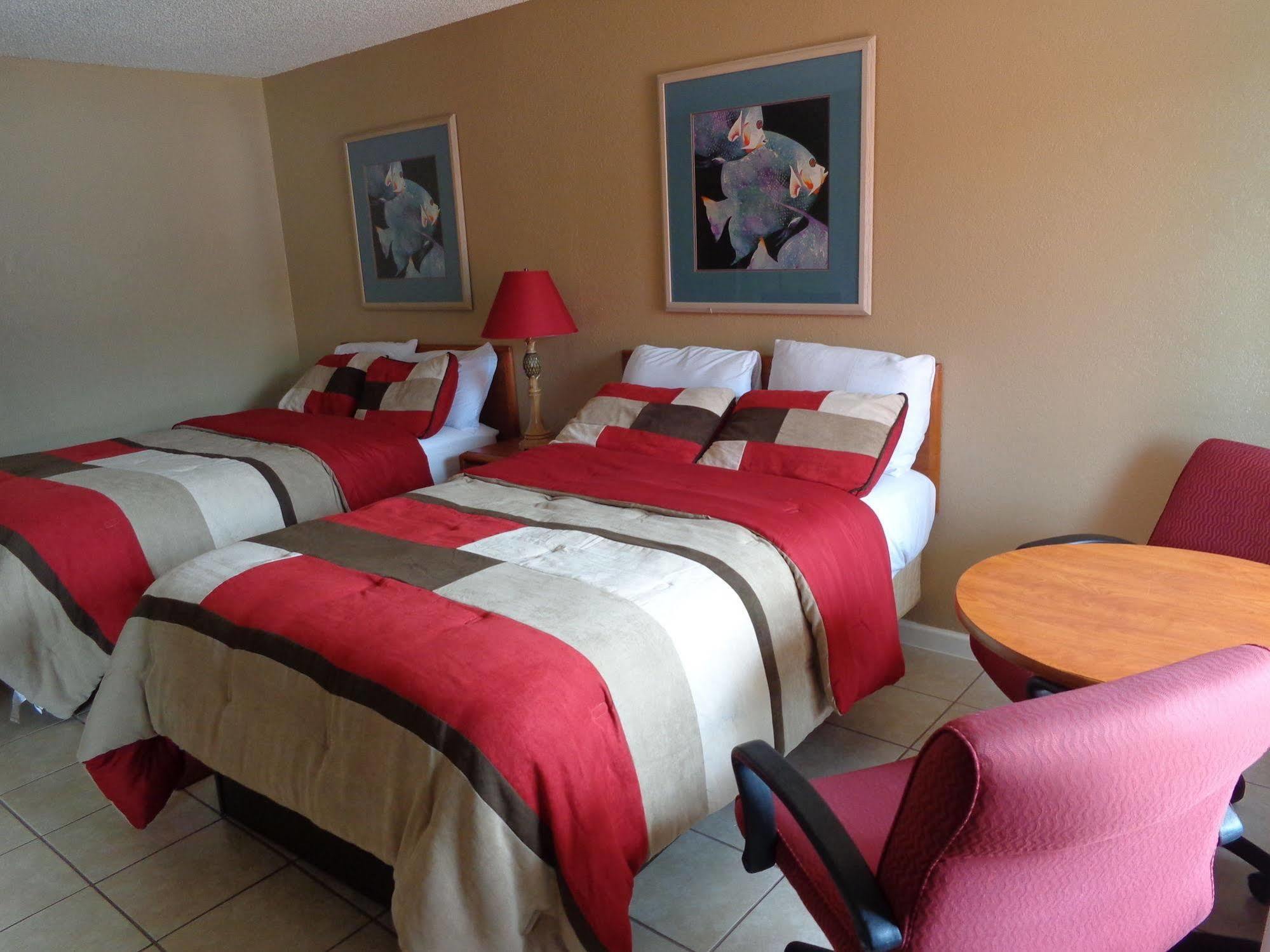 Days Inn By Wyndham Cocoa Cruiseport West At I-95/524 Dış mekan fotoğraf
