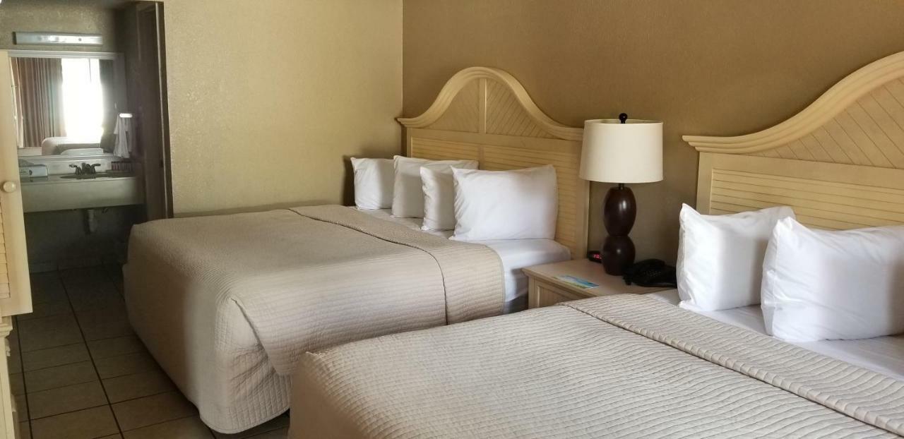 Days Inn By Wyndham Cocoa Cruiseport West At I-95/524 Dış mekan fotoğraf